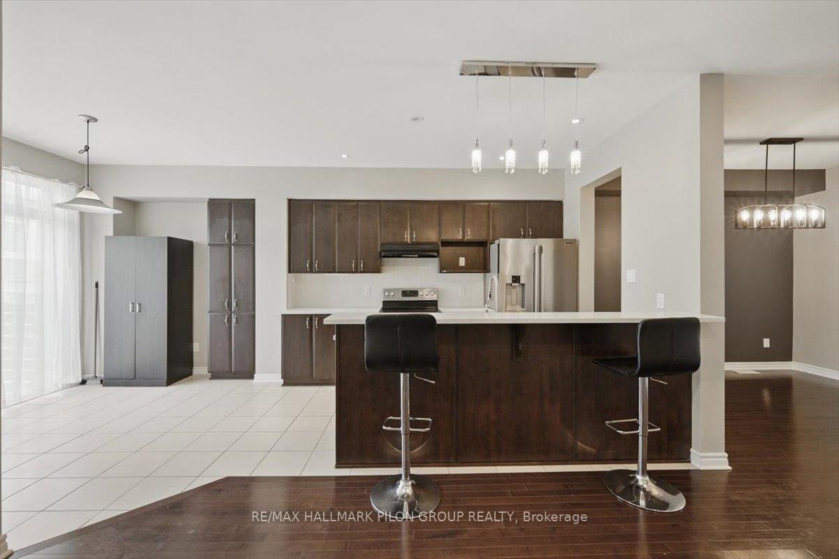 Photo 4 of 107 Watchhorn Grove, Ottawa, Riverside South — HOMEH