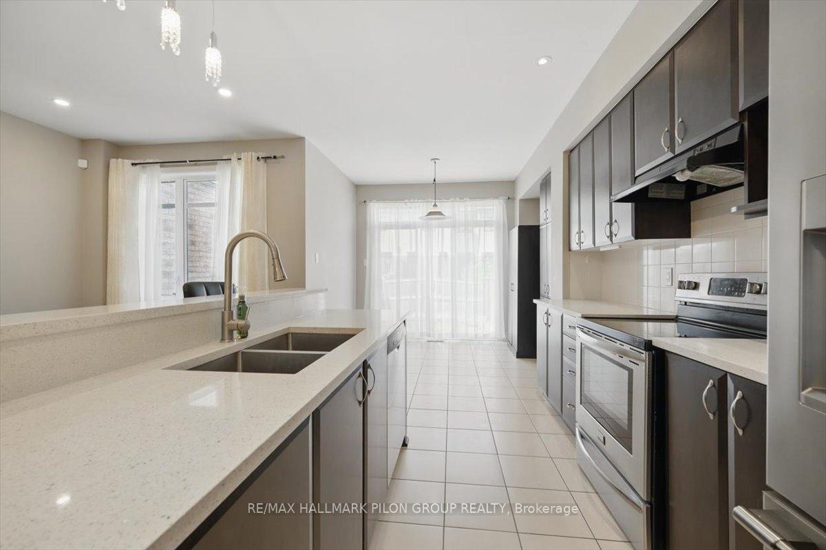 Photo 7 of 107 Watchhorn Grove, Ottawa, Riverside South — HOMEH