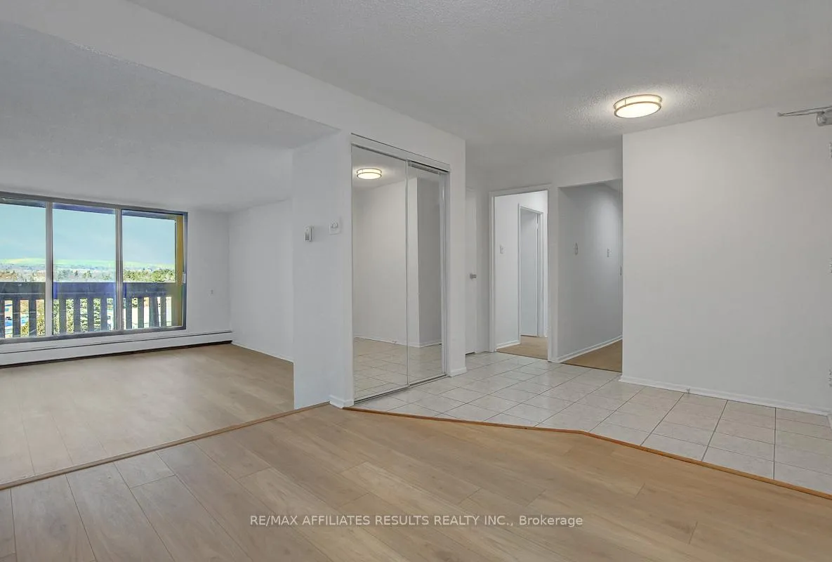 Photo 12 of Unit 410, 415 Greenview Avenue, Ottawa, Britannia — HOMEH