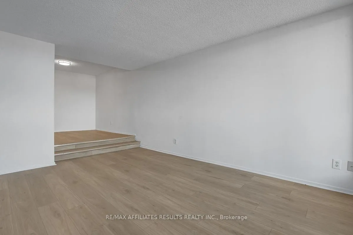 Photo 18 of Unit 410, 415 Greenview Avenue, Ottawa, Britannia — HOMEH