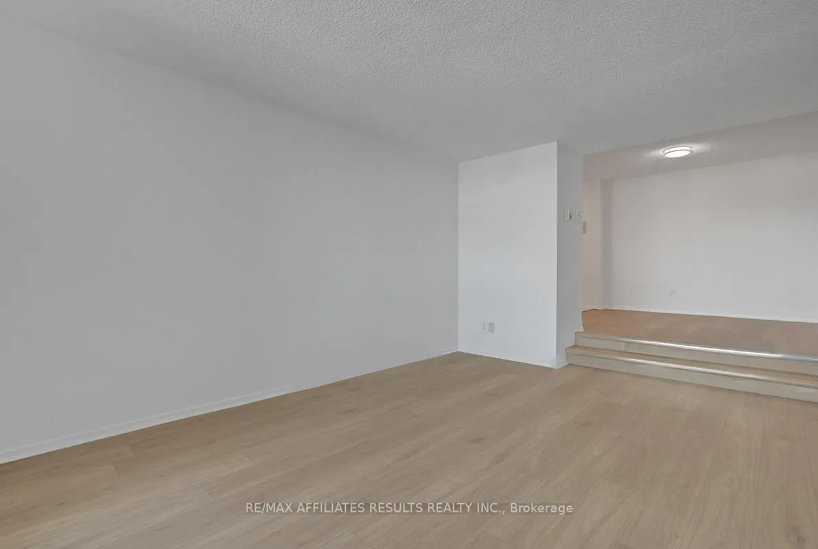Photo 20 of Unit 410, 415 Greenview Avenue, Ottawa, Britannia — HOMEH