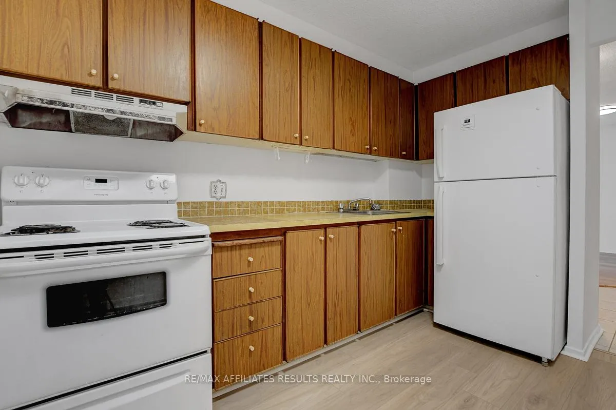 Photo 22 of Unit 410, 415 Greenview Avenue, Ottawa, Britannia — HOMEH
