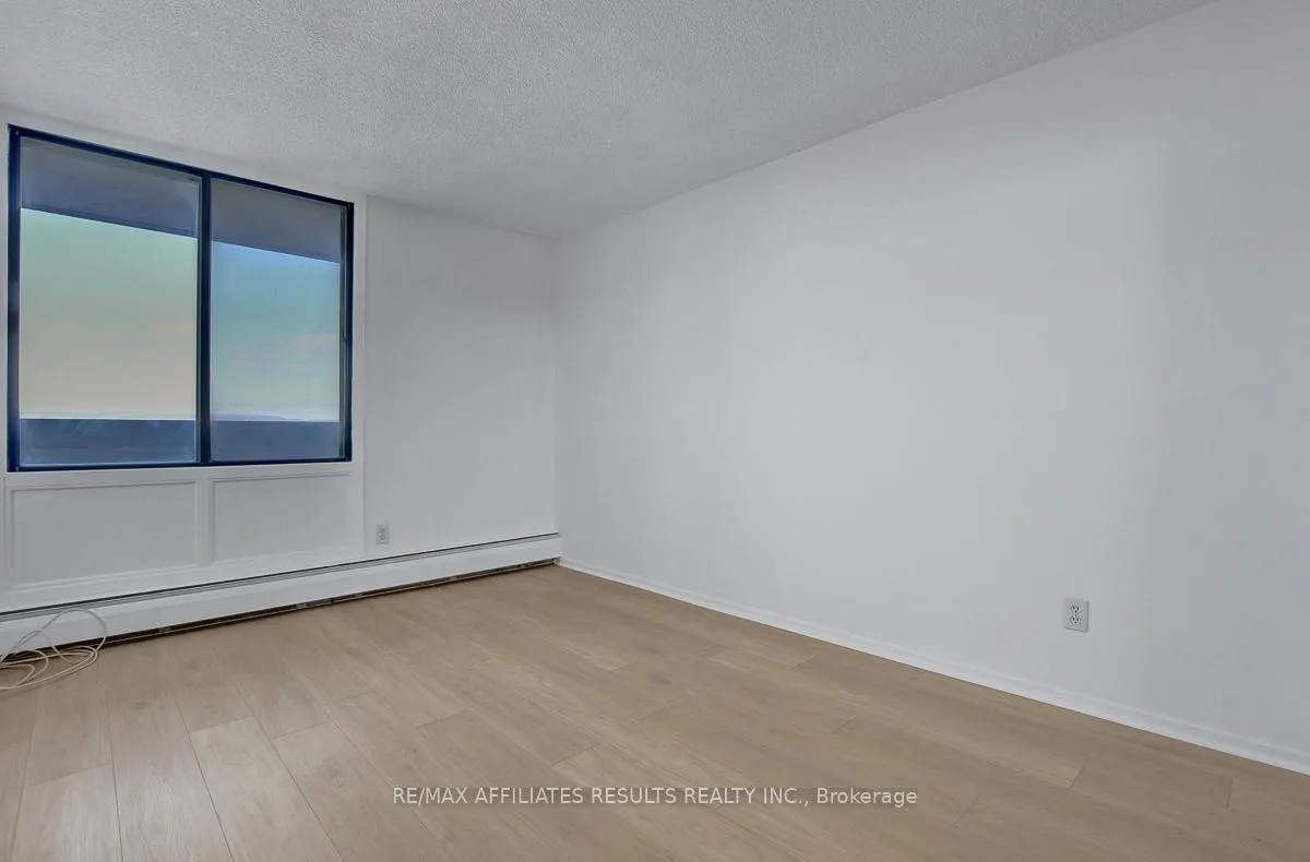 Photo 25 of Unit 410, 415 Greenview Avenue, Ottawa, Britannia — HOMEH