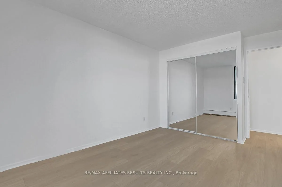 Photo 26 of Unit 410, 415 Greenview Avenue, Ottawa, Britannia — HOMEH