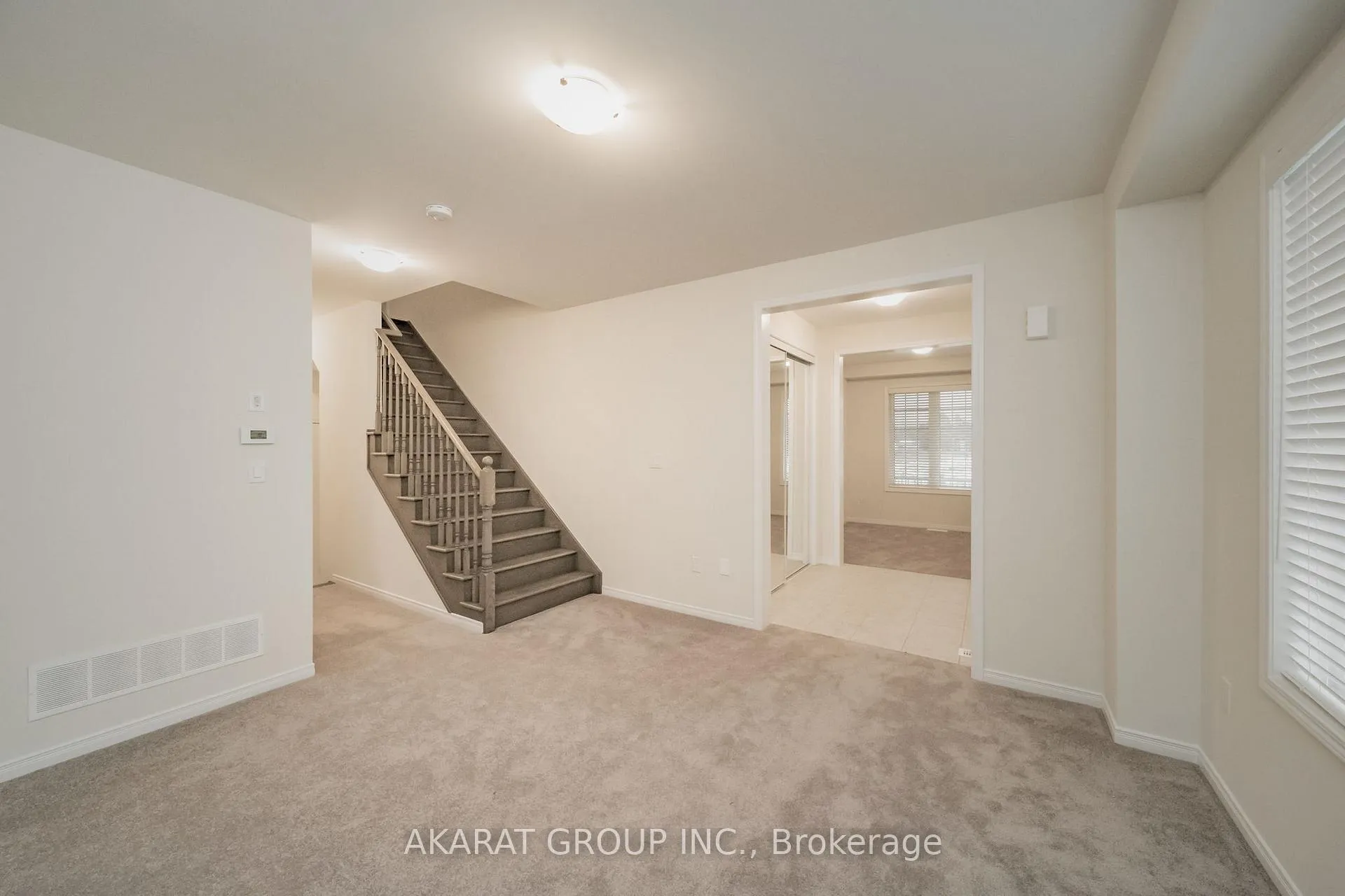 Photo 12 of 21 Legacy Lane, Thorold, Hurricane/Merrittville — HOMEH
