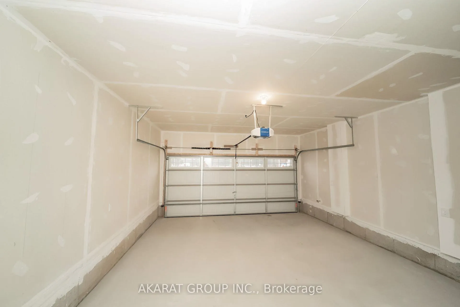 Photo 36 of 21 Legacy Lane, Thorold, Hurricane/Merrittville — HOMEH