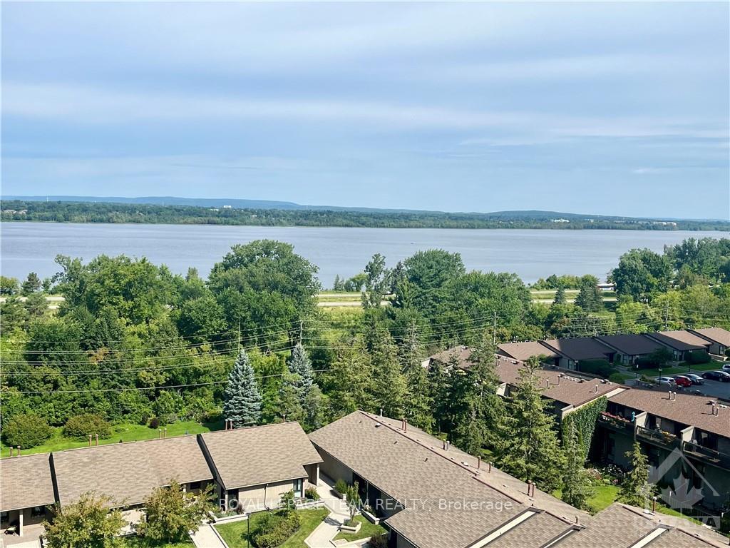 Photo 6 of Unit 1012, 1171 Ambleside Drive, Ottawa, Woodroffe — HOMEH