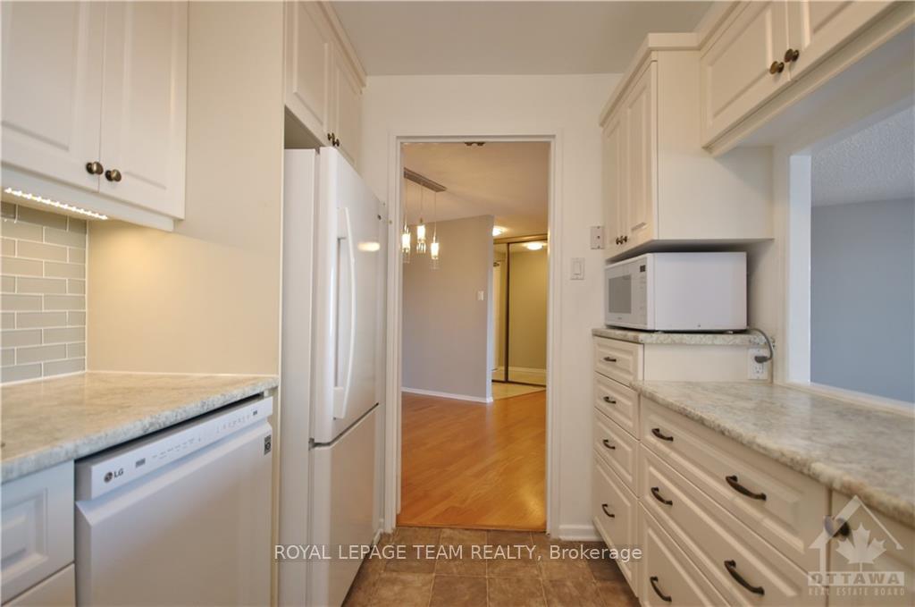 Photo 8 of Unit 1012, 1171 Ambleside Drive, Ottawa, Woodroffe — HOMEH