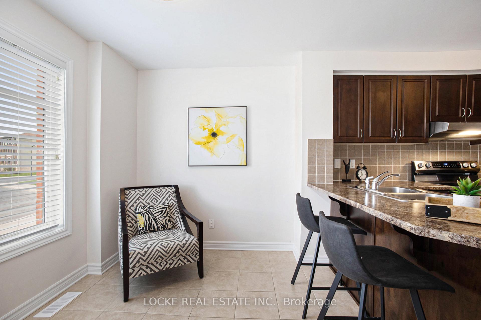 Photo 16 of 2411 Esprit Drive, Ottawa, Avalon East — HOMEH