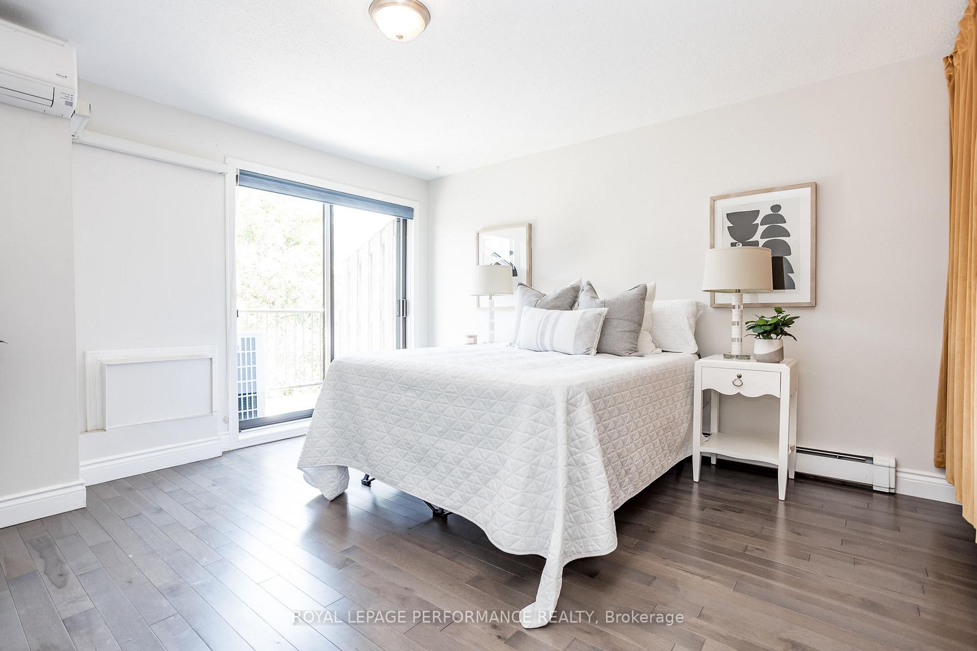 Photo 27 of 233 Mart Circle, Ottawa, Manor Park — HOMEH
