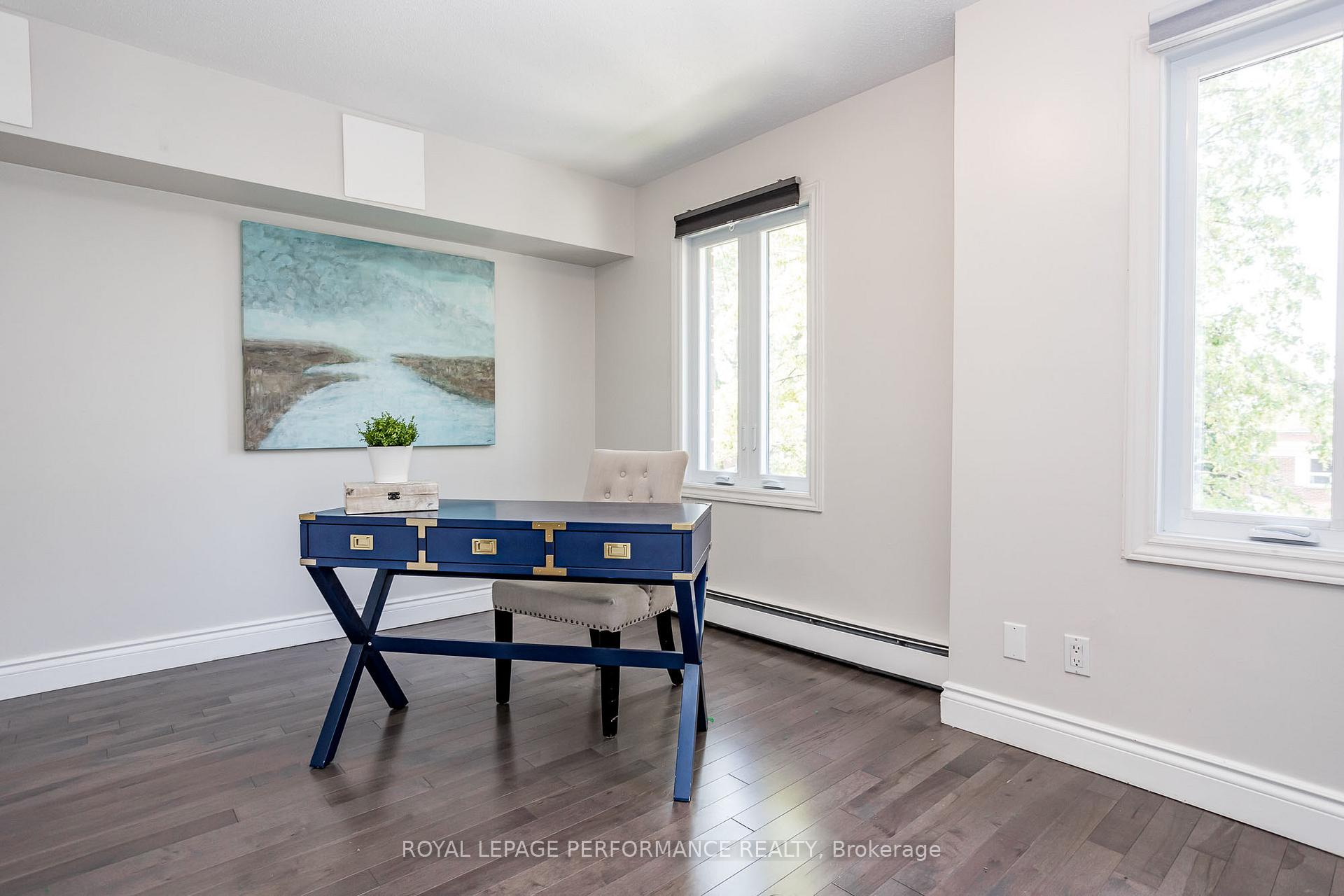 Photo 35 of 233 Mart Circle, Ottawa, Manor Park — HOMEH