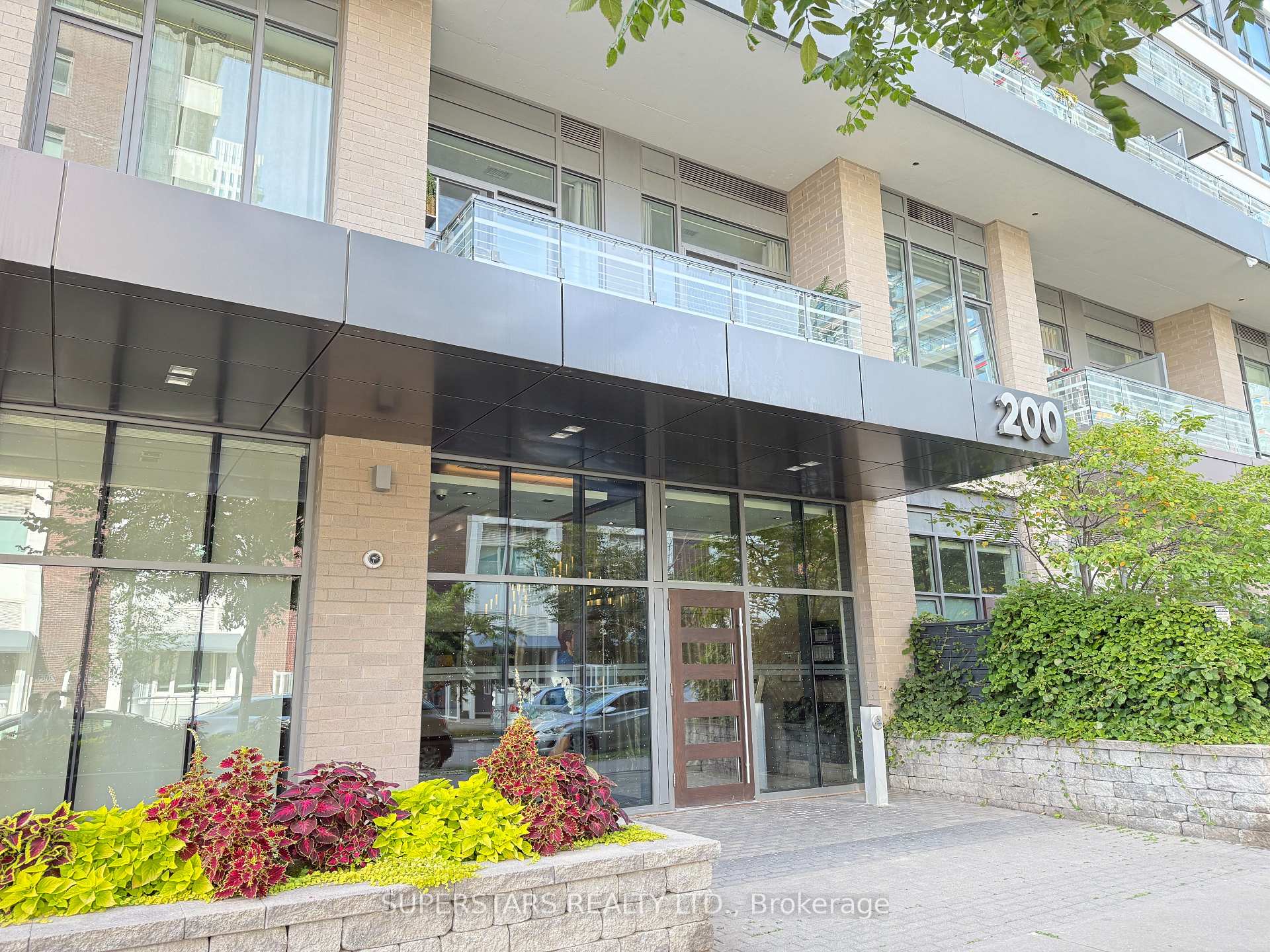 Photo 2 of Unit 614, 200 Sackville Street, Toronto, Regent Park — HOMEH