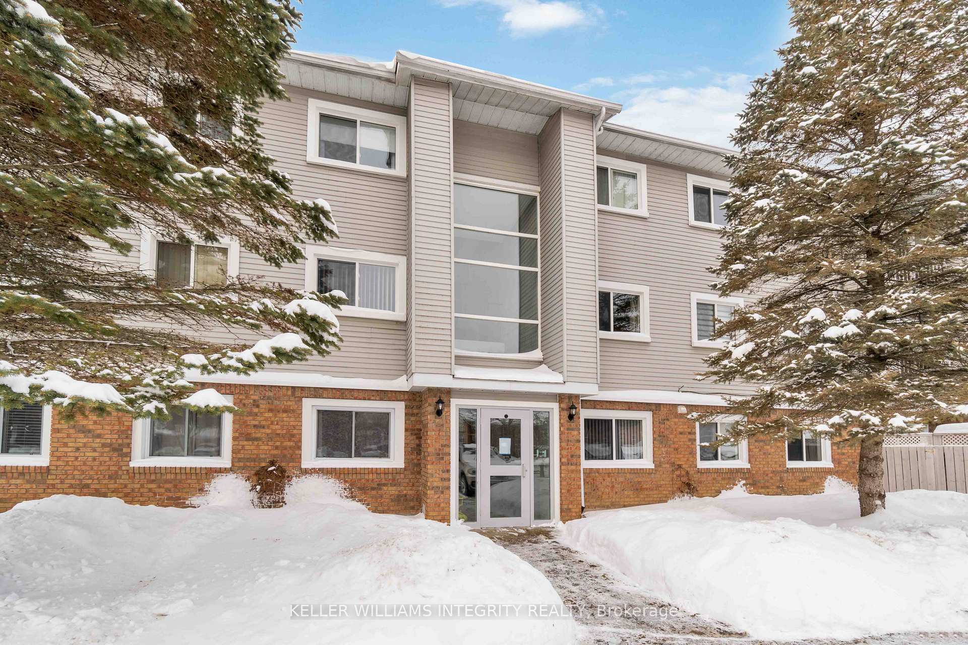 Front of Unit 202, 26 Pearl Street