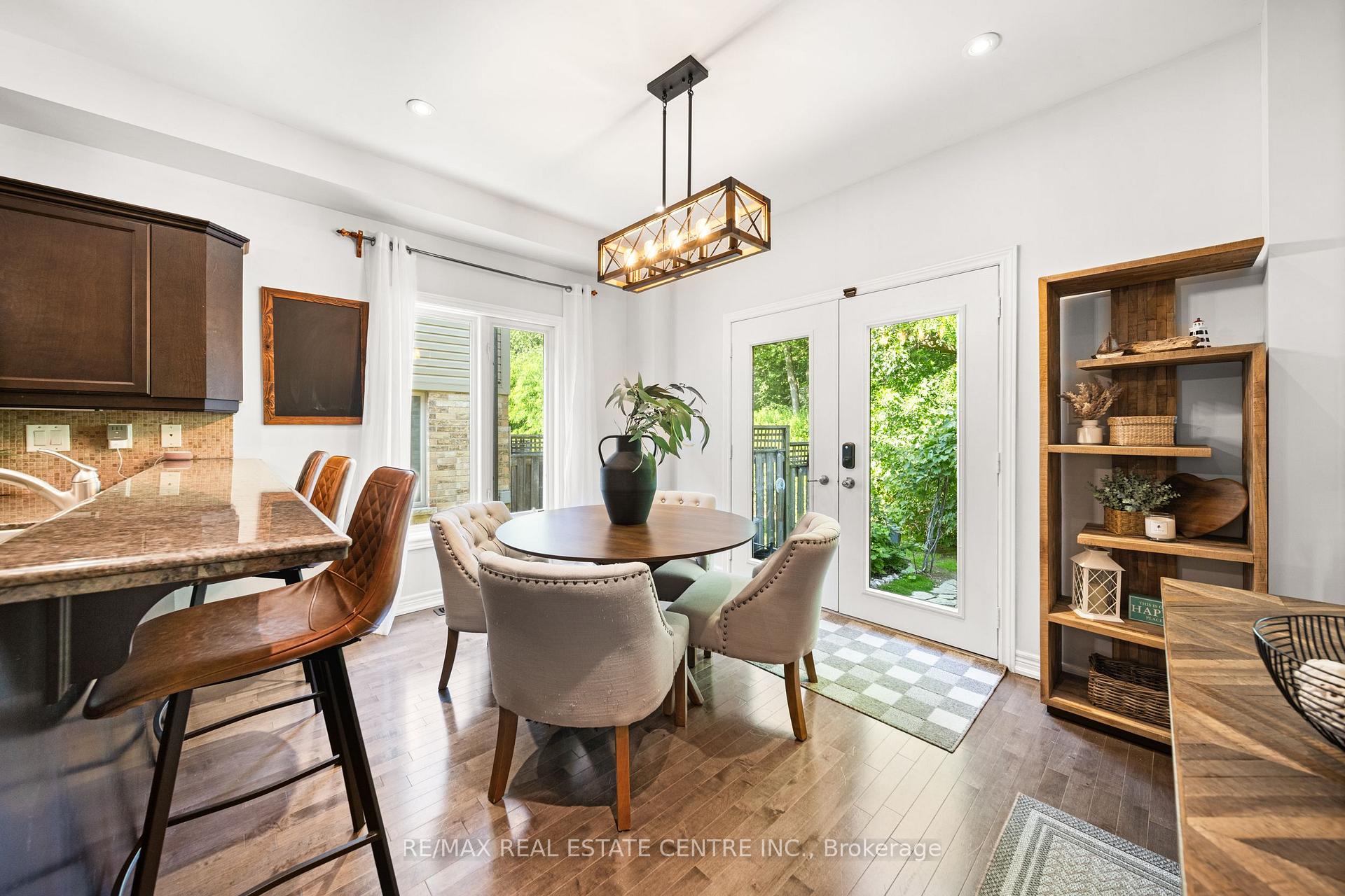 Photo 26 of Unit 16, 441 Stonehenge Drive, Hamilton, Ancaster — HOMEH