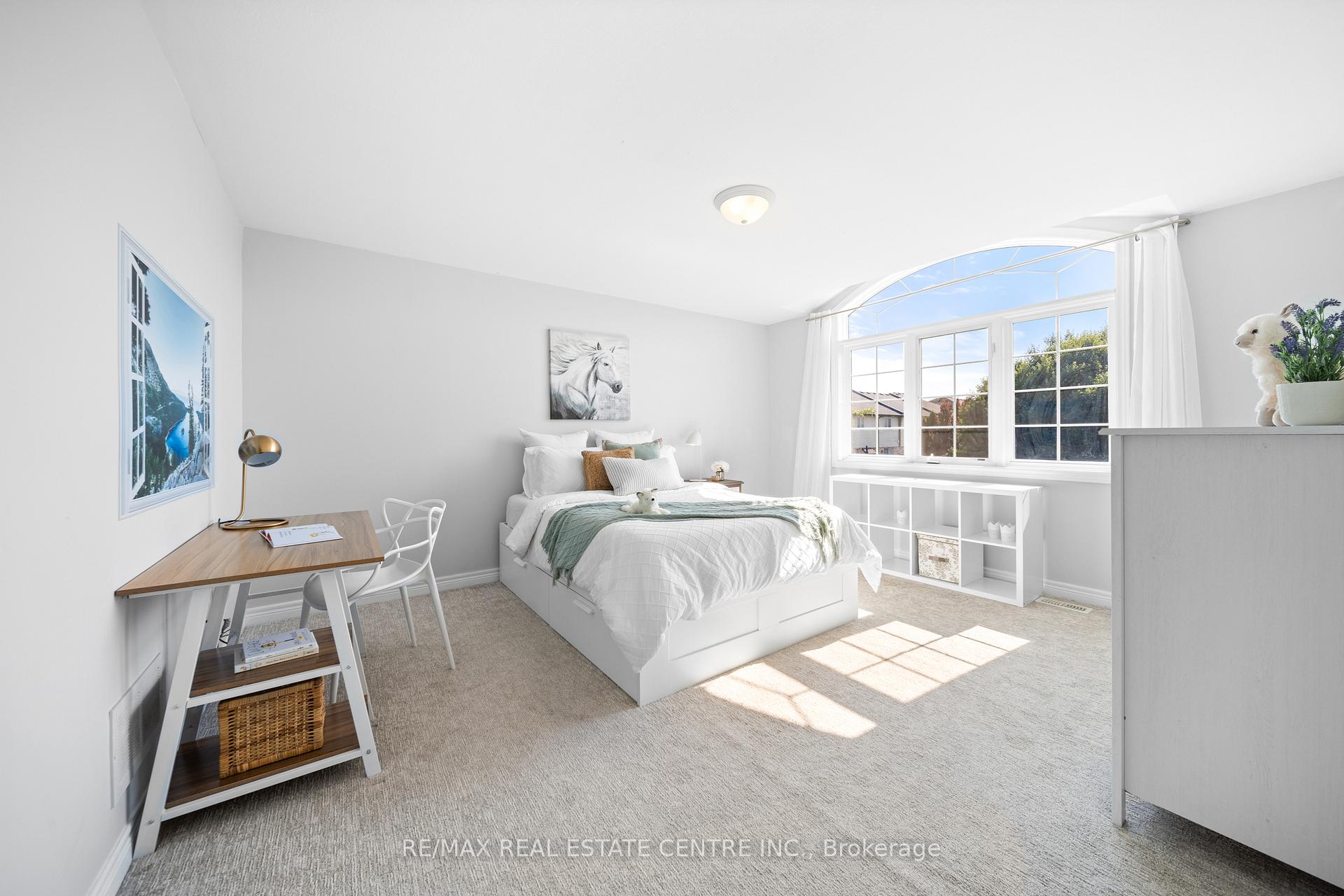 Photo 38 of Unit 16, 441 Stonehenge Drive, Hamilton, Ancaster — HOMEH