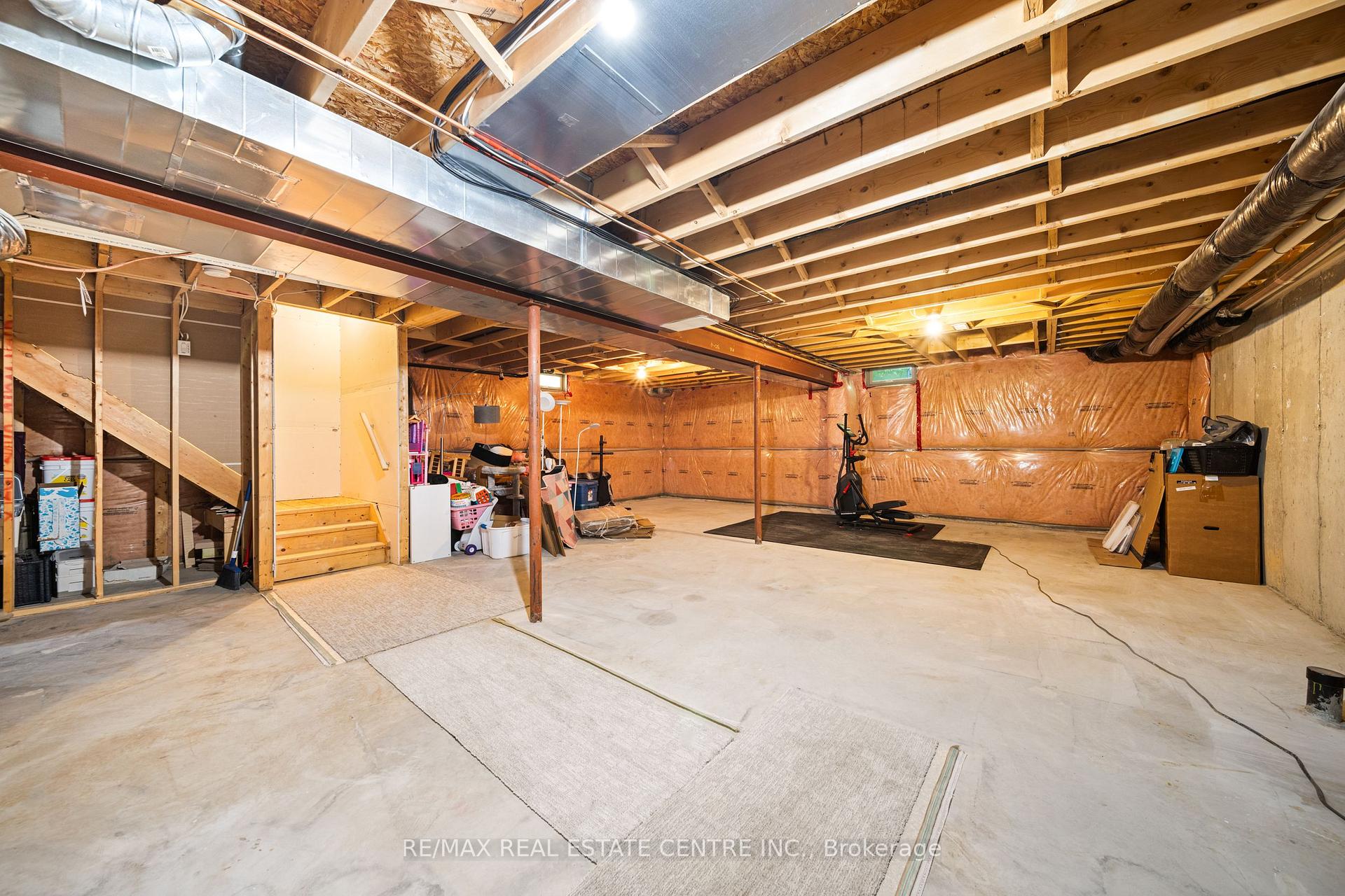 Photo 44 of Unit 16, 441 Stonehenge Drive, Hamilton, Ancaster — HOMEH