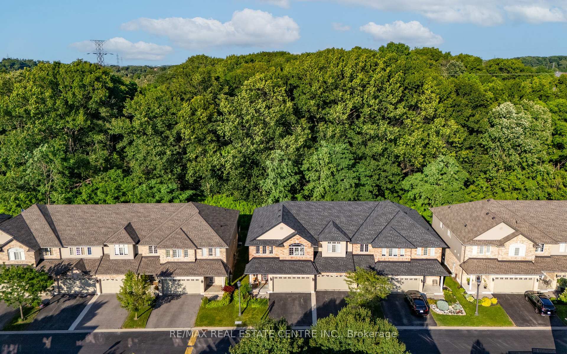 Photo 49 of Unit 16, 441 Stonehenge Drive, Hamilton, Ancaster — HOMEH