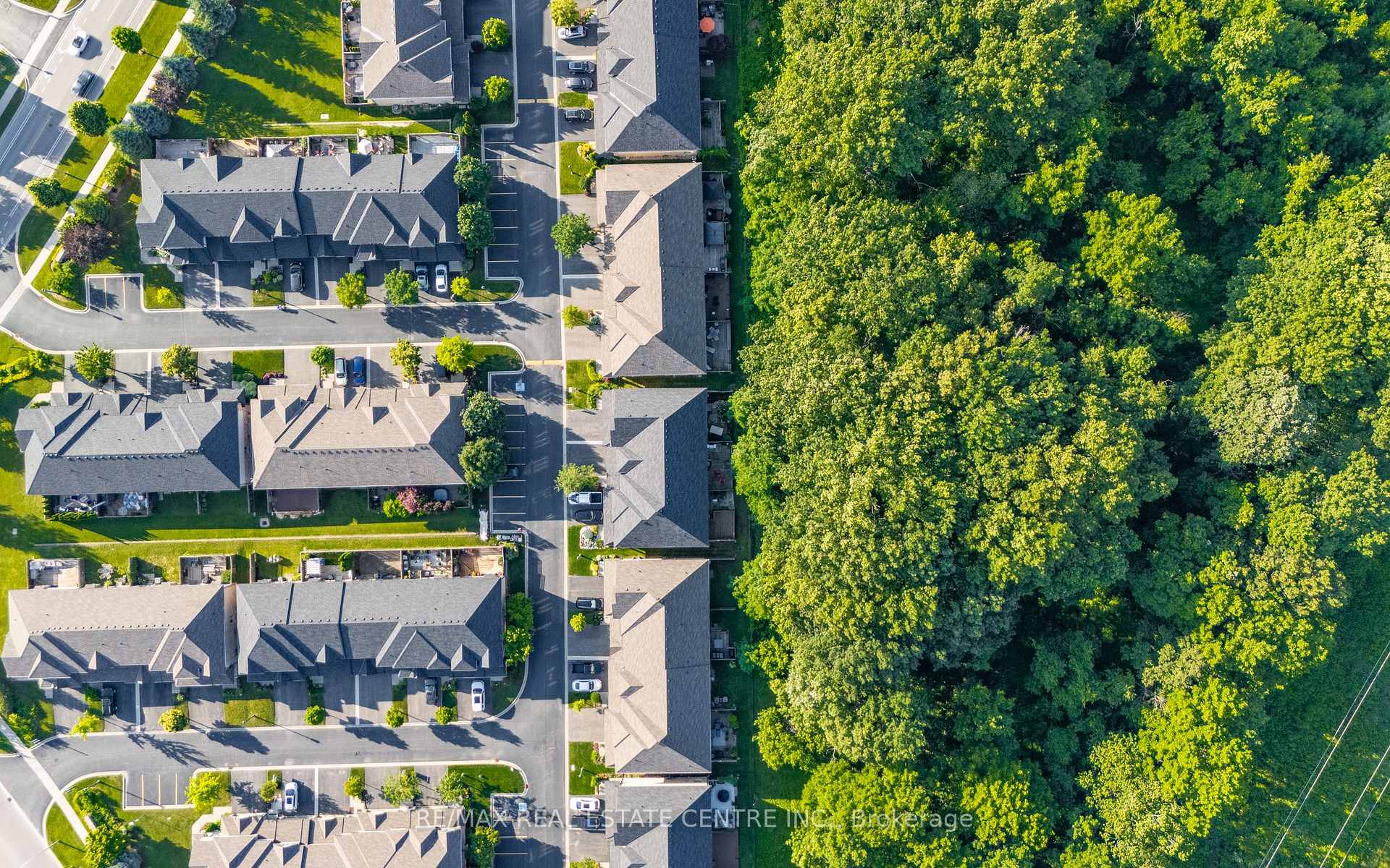 Photo 50 of Unit 16, 441 Stonehenge Drive, Hamilton, Ancaster — HOMEH