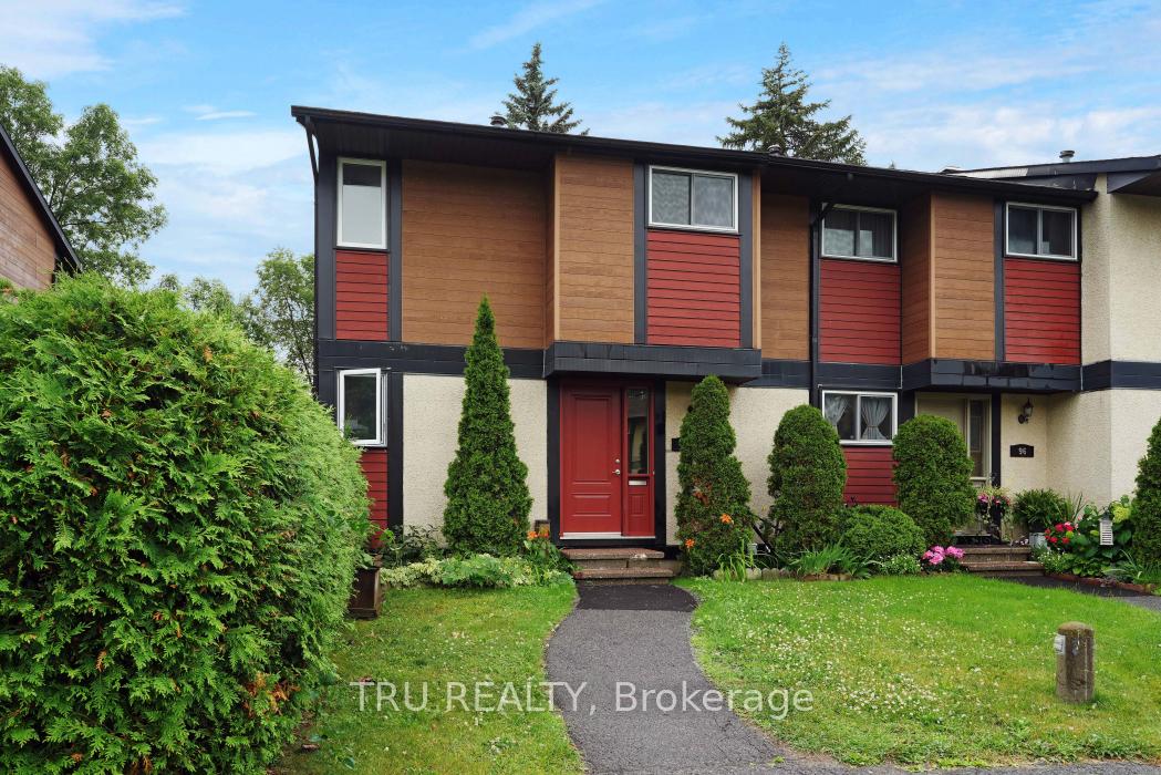 Photo 4 of 98 McClintock Way, Ottawa, Kanata - Katimavik — HOMEH