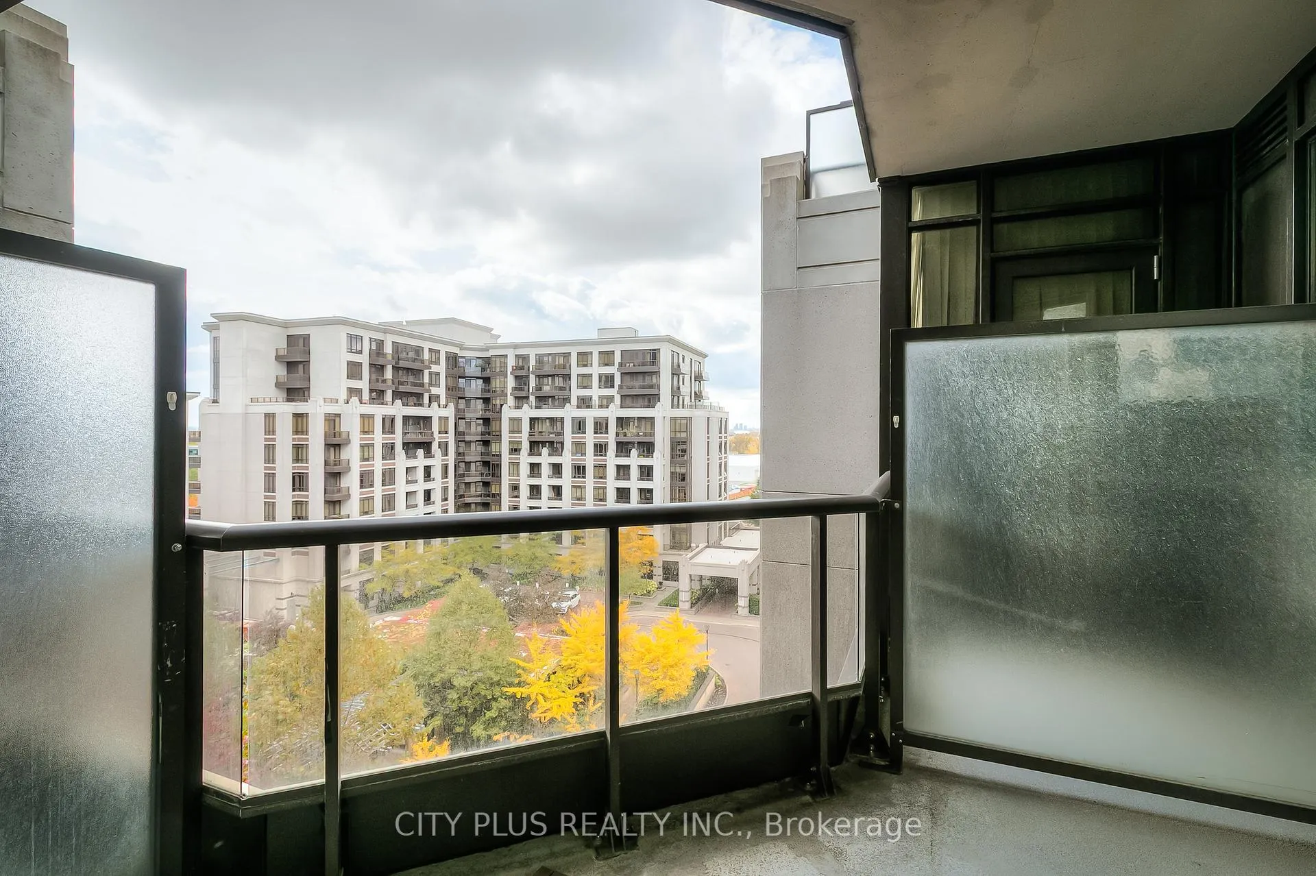 Photo 21 of Unit 901D, 33 Clegg Road, Markham, Unionville — HOMEH