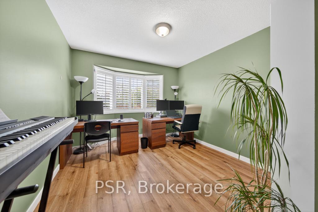 Photo 43 of Unit 28, 171 Highbury Drive, Hamilton, Stoney Creek Mountain — HOMEH