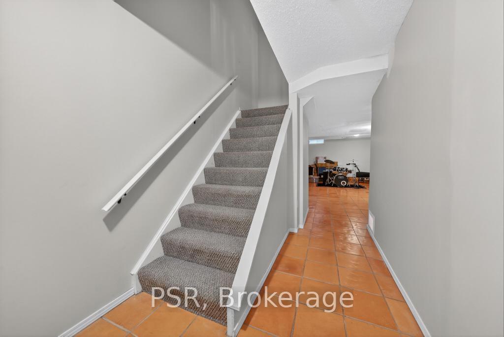 Photo 56 of Unit 28, 171 Highbury Drive, Hamilton, Stoney Creek Mountain — HOMEH