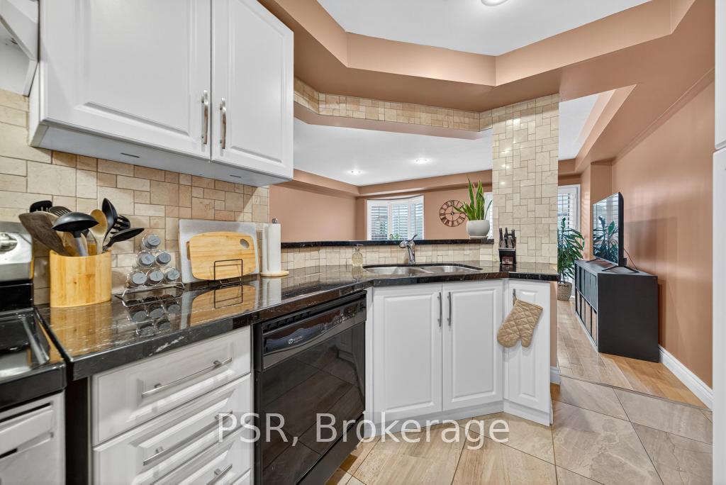 Photo 40 of Unit 28, 171 Highbury Drive, Hamilton, Stoney Creek Mountain — HOMEH