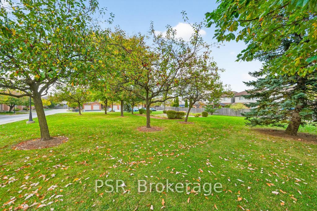 Photo 82 of Unit 28, 171 Highbury Drive, Hamilton, Stoney Creek Mountain — HOMEH