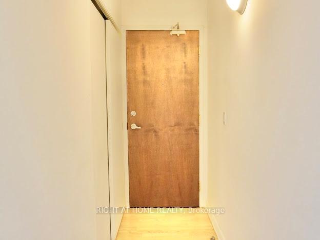 Photo 2 of Unit 505, 180 York Street, Ottawa, Lower Town/Byward Market — HOMEH