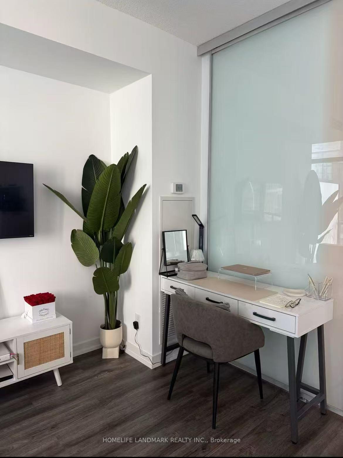 Photo 9 of Unit 1412, 33 Charles Street E, Toronto, Church-Yonge Corridor — HOMEH
