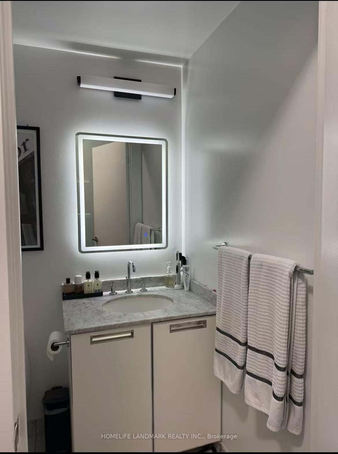 Photo 12 of Unit 1412, 33 Charles Street E, Toronto, Church-Yonge Corridor — HOMEH