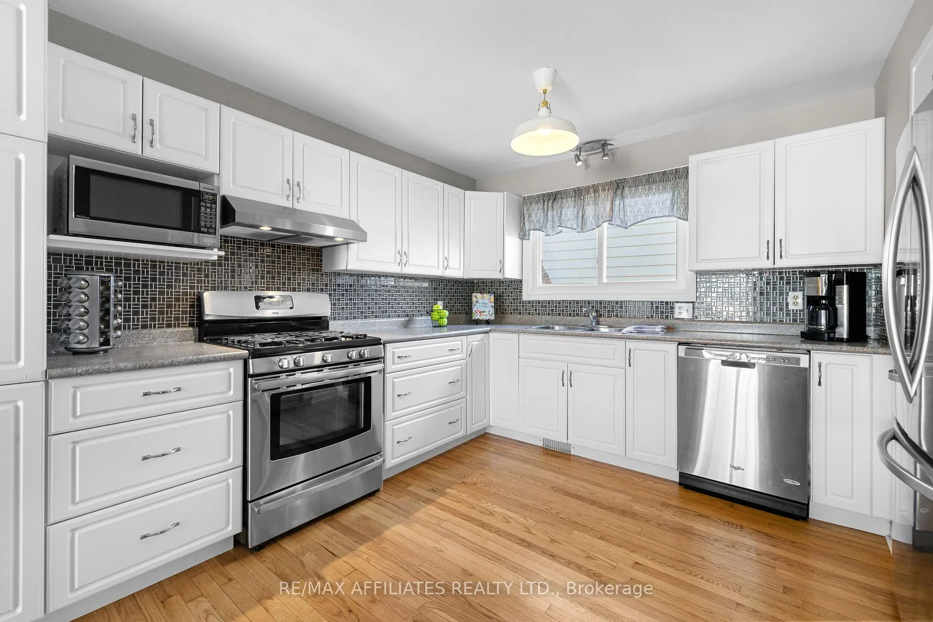 Photo 19 of 164 Napoleon Street, Carleton Place — HOMEH