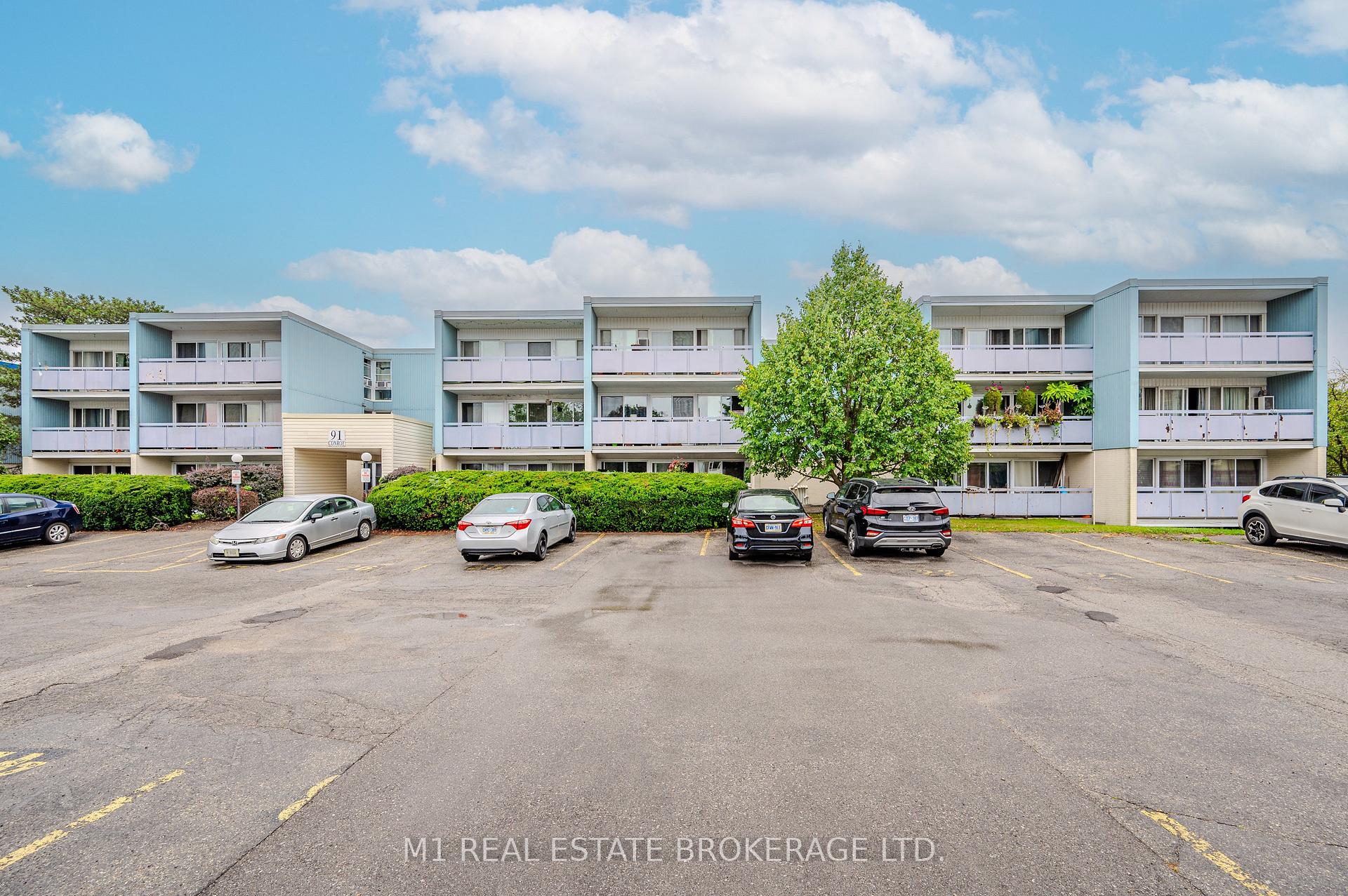 Front of Unit 304, 91 Conroy Crescent