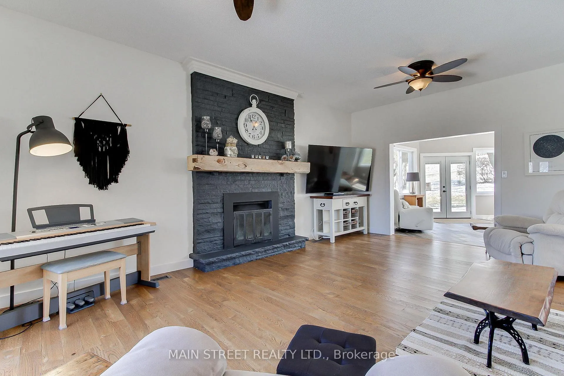 Photo 11 of 33 Avonlea Road E, Uxbridge, Rural Uxbridge — HOMEH