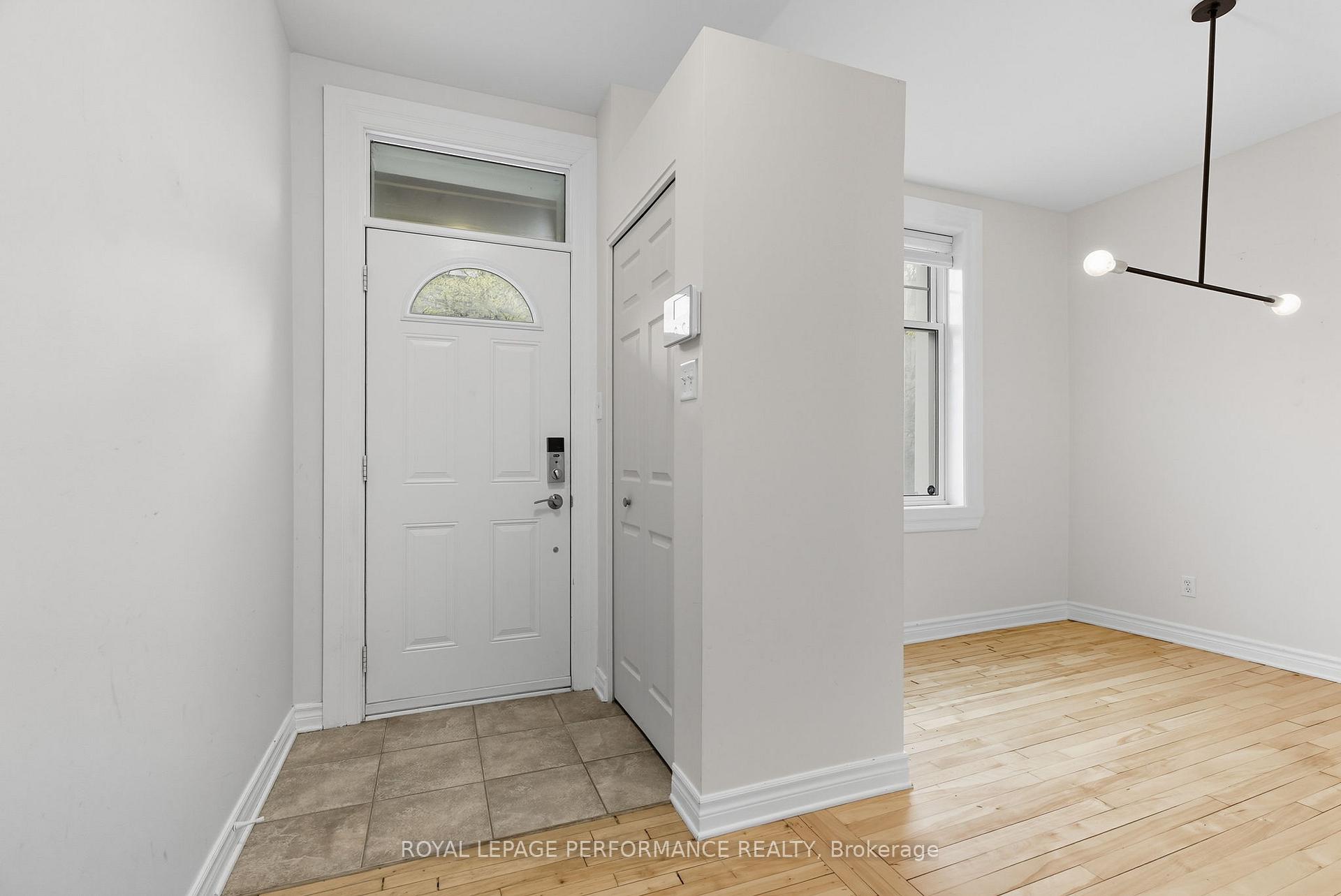 Photo 4 of 512 Cambridge Street S, Ottawa, West Centre Town — HOMEH