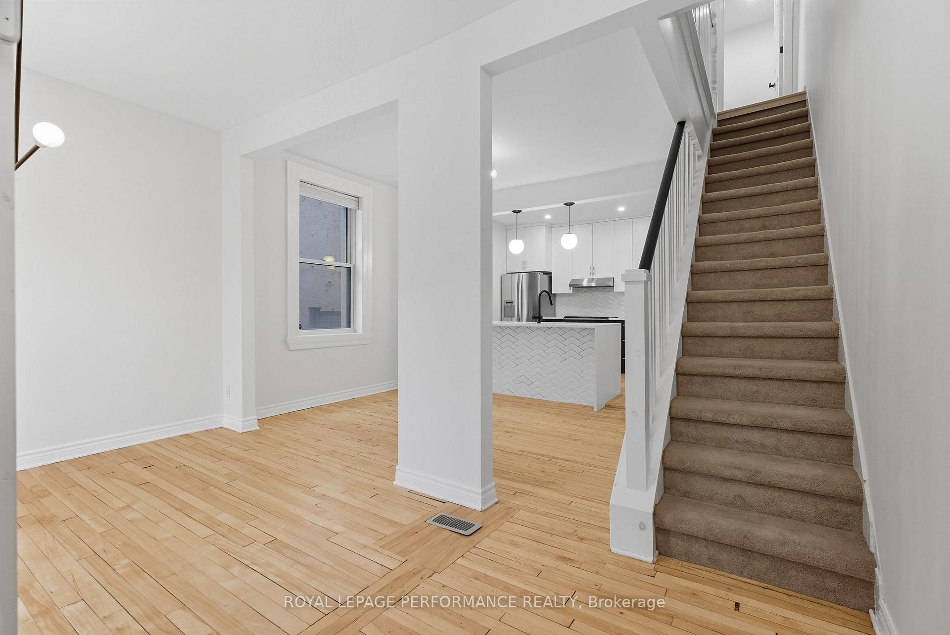 Photo 23 of 512 Cambridge Street S, Ottawa, West Centre Town — HOMEH