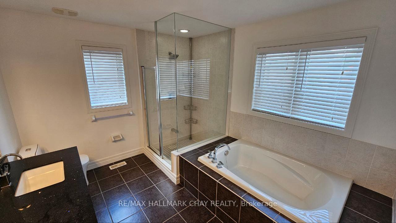 Photo 16 of 20 Battalion Drive N, Essa, Angus — HOMEH