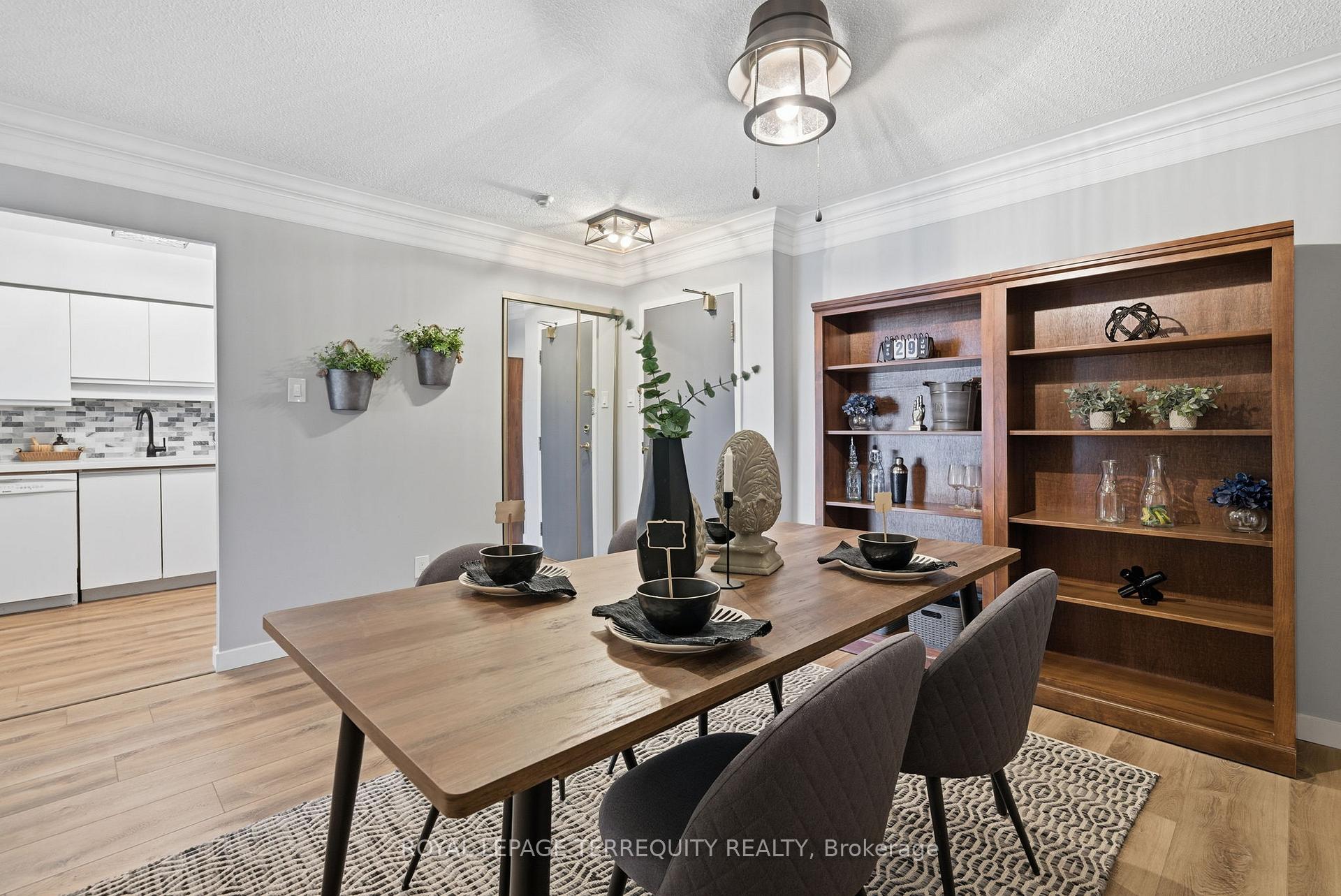 Photo 6 of Unit 1123, 1880 Valley Farm Road, Pickering, Town Centre — HOMEH