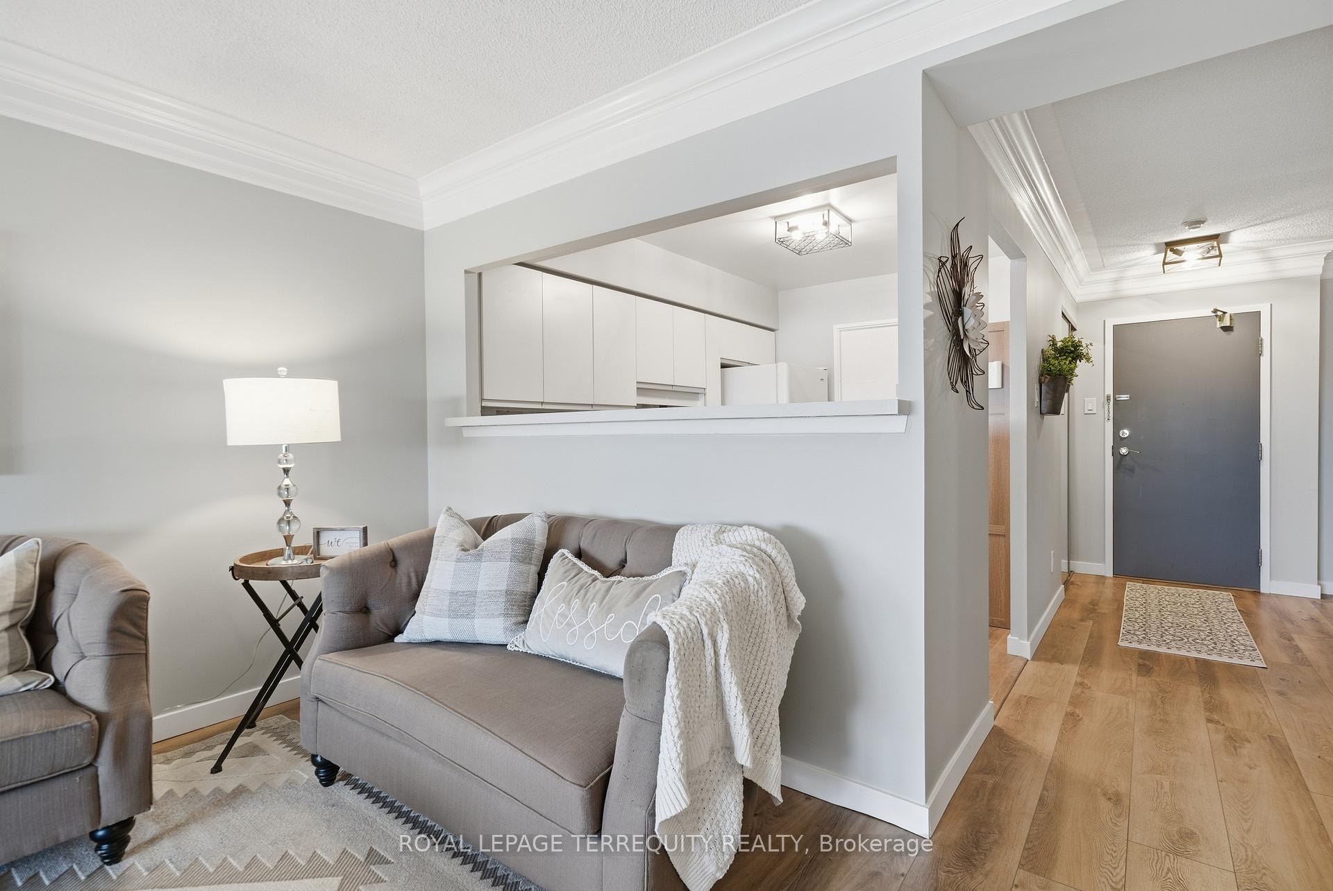 Photo 12 of Unit 1123, 1880 Valley Farm Road, Pickering, Town Centre — HOMEH