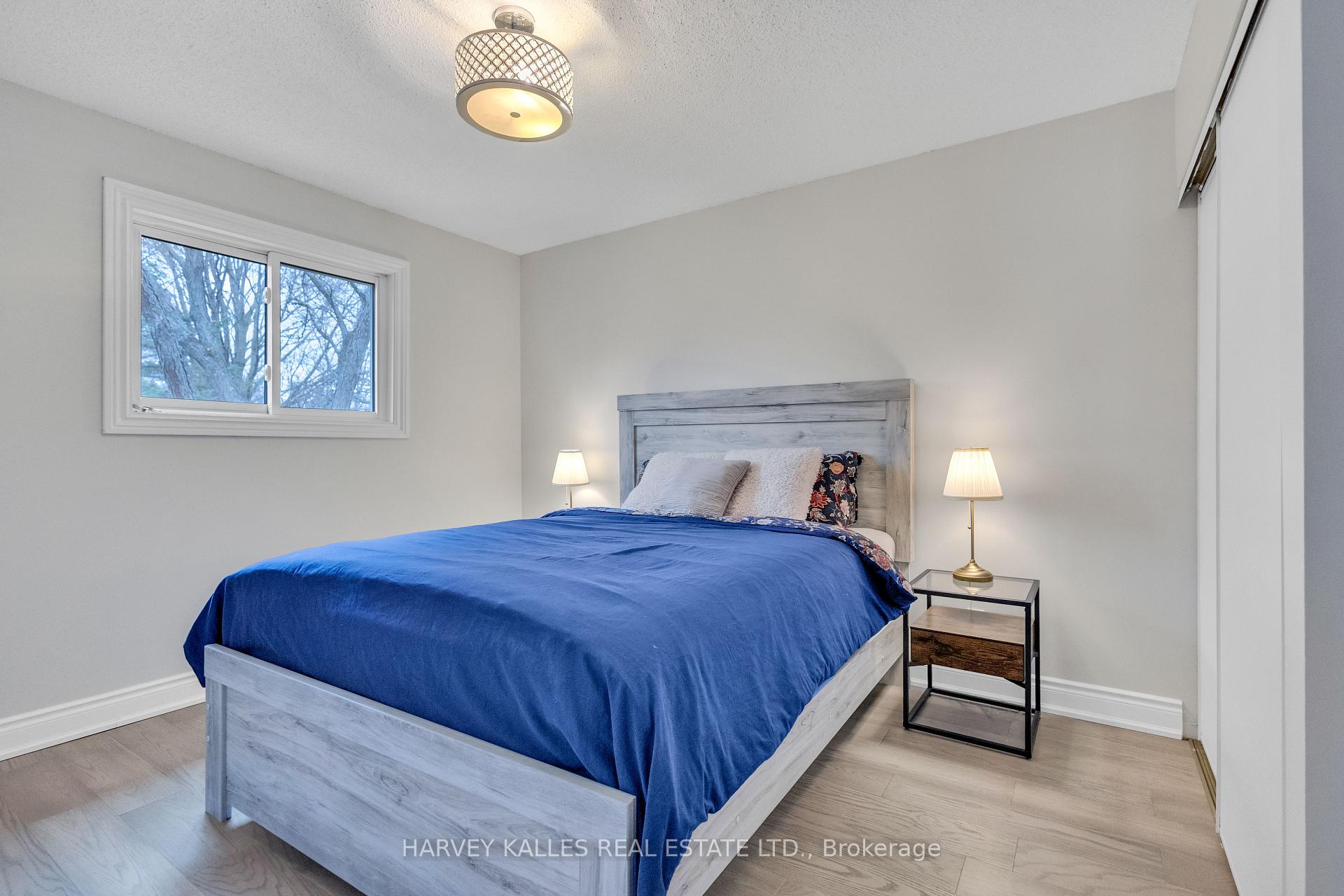 Photo 23 of 222 Kemano Road, Aurora, Aurora Heights — HOMEH