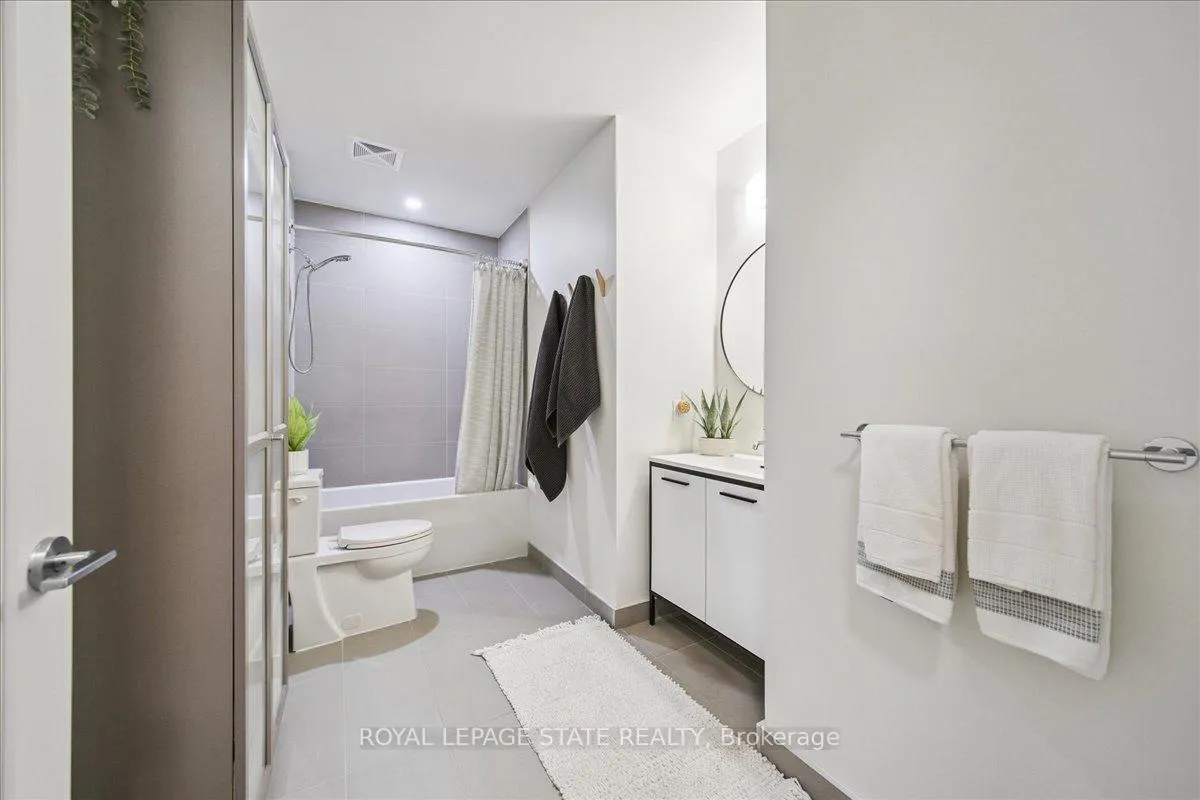 Photo 11 of Unit 1901, 385 Winston Road, Grimsby, Grimsby Beach — HOMEH