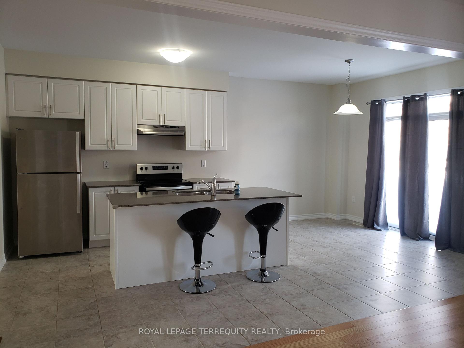 Photo 7 of 64 Northhill Avenue, Cavan Monaghan, Cavan Twp — HOMEH