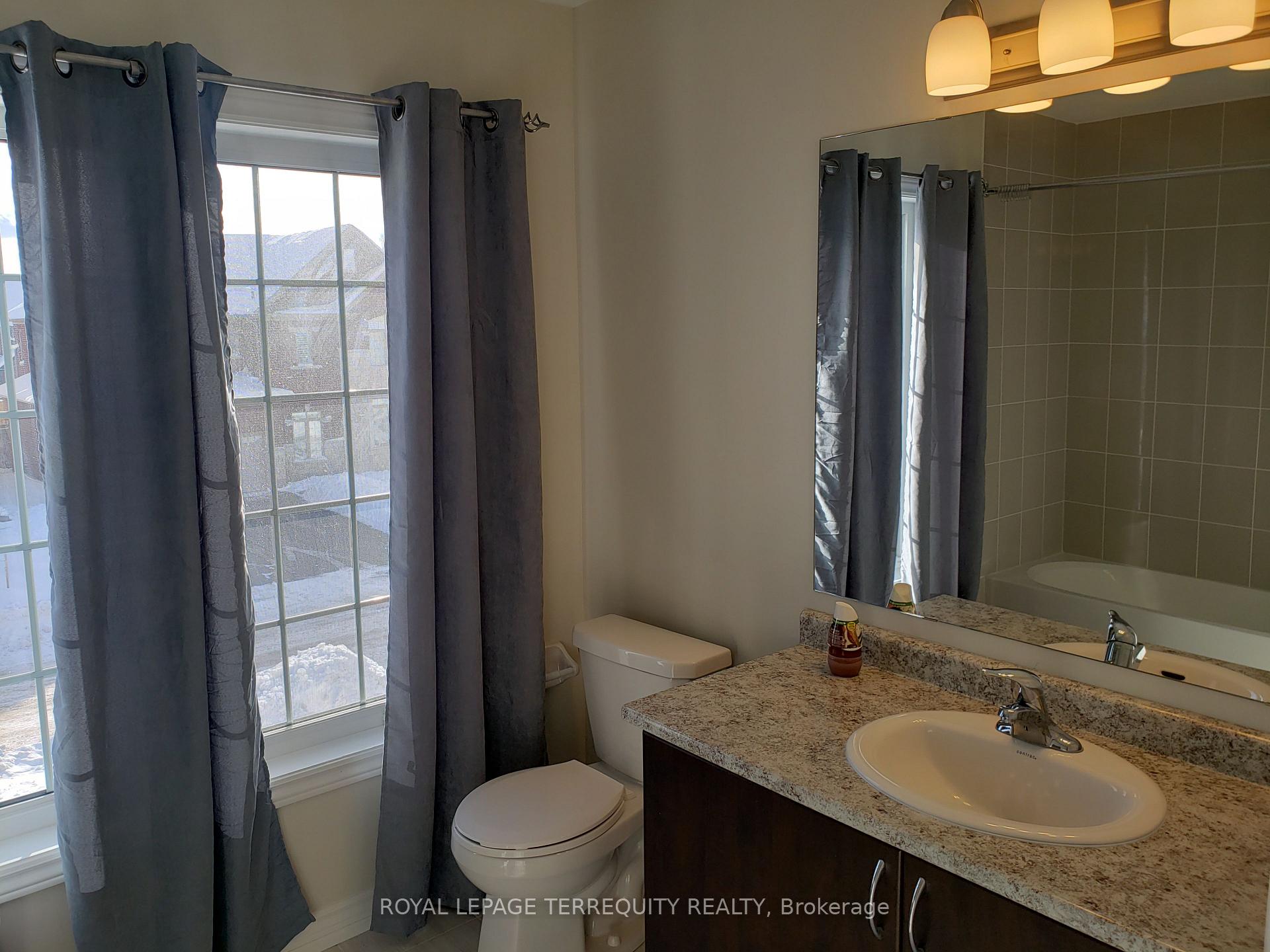 Photo 11 of 64 Northhill Avenue, Cavan Monaghan, Cavan Twp — HOMEH