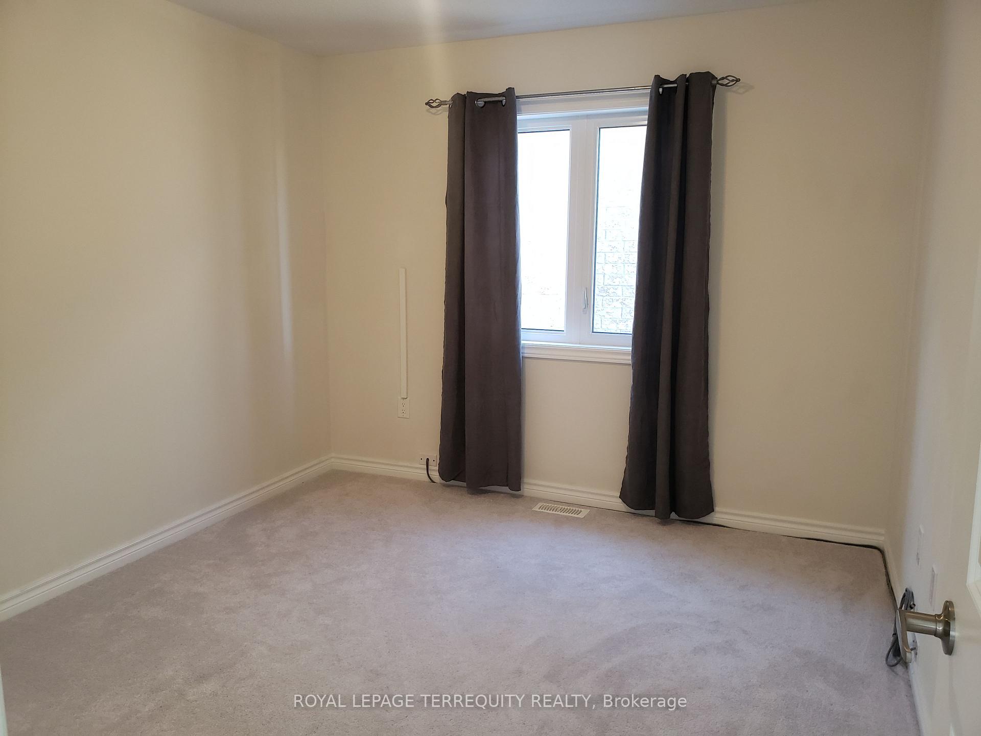 Photo 13 of 64 Northhill Avenue, Cavan Monaghan, Cavan Twp — HOMEH