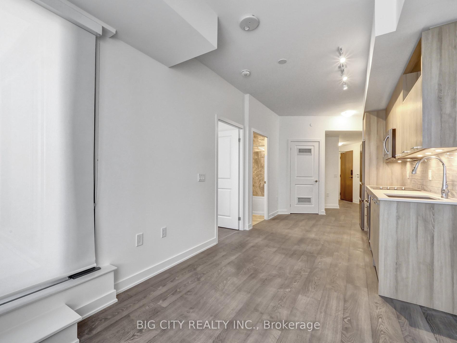 Photo 17 of Unit 211, 120 Eagle Rock Way, Vaughan, Rural Vaughan — HOMEH