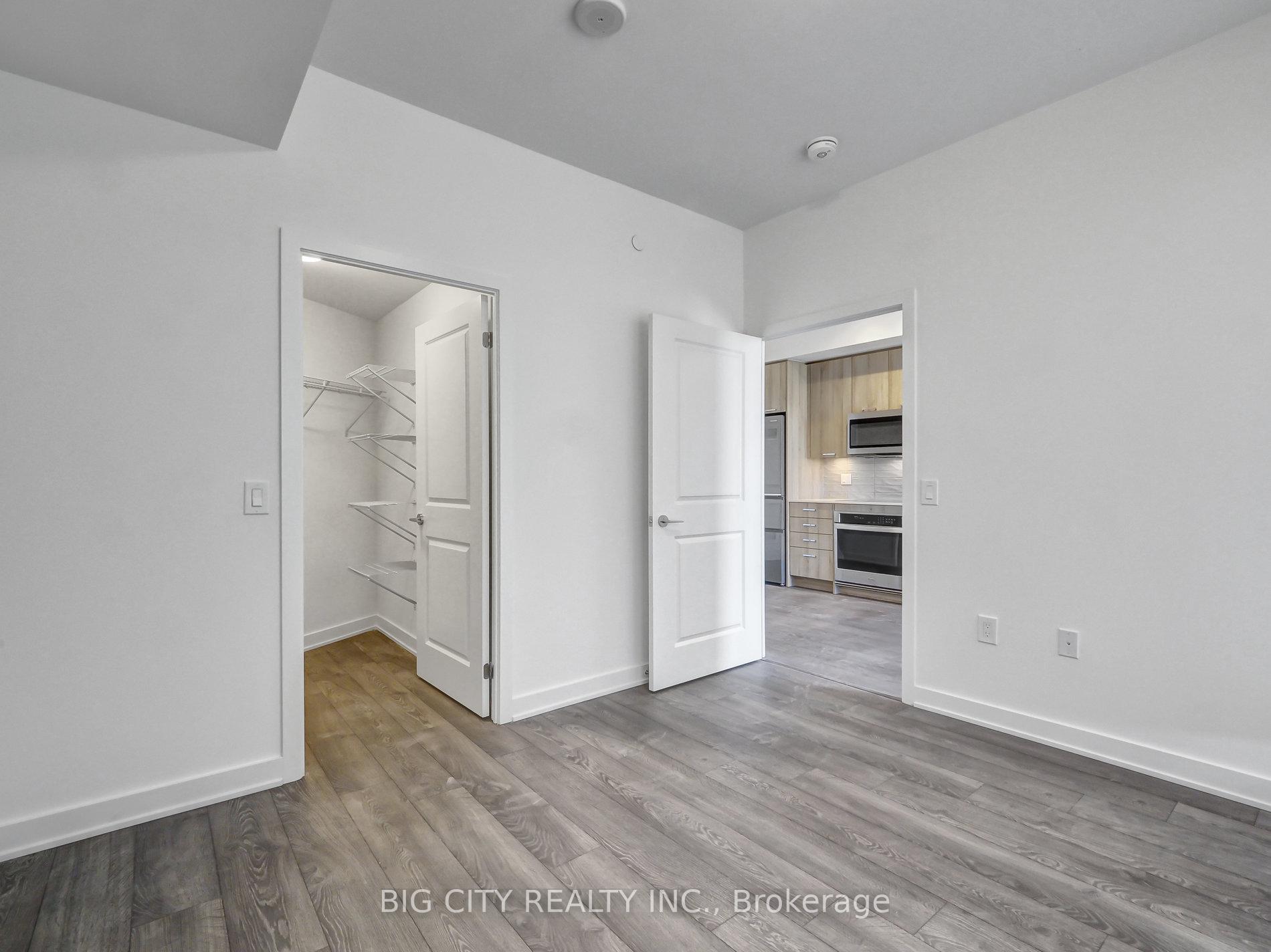 Photo 26 of Unit 211, 120 Eagle Rock Way, Vaughan, Rural Vaughan — HOMEH