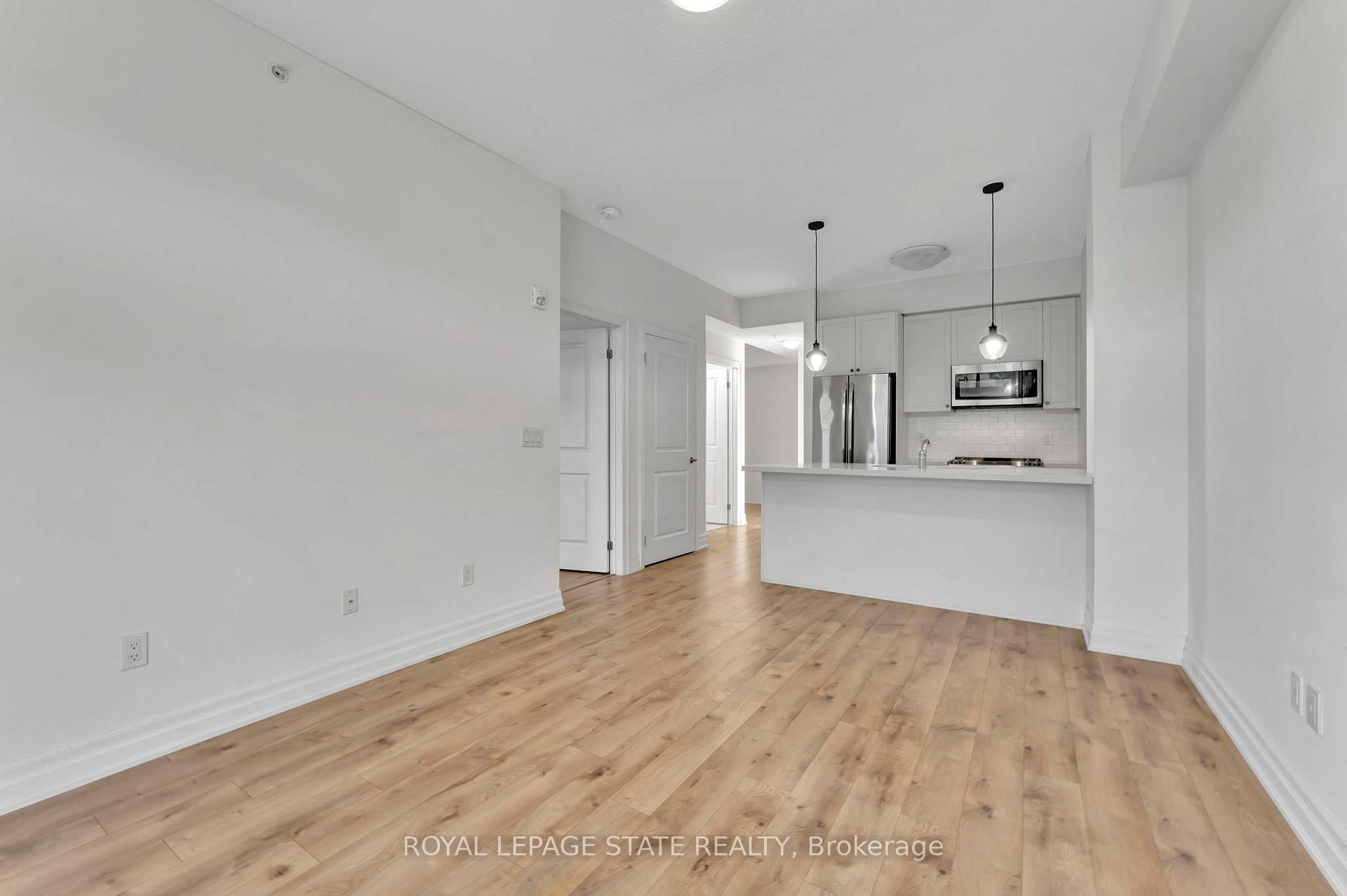 Photo 19 of Unit 809, 81 Robinson Street, Hamilton, Durand — HOMEH
