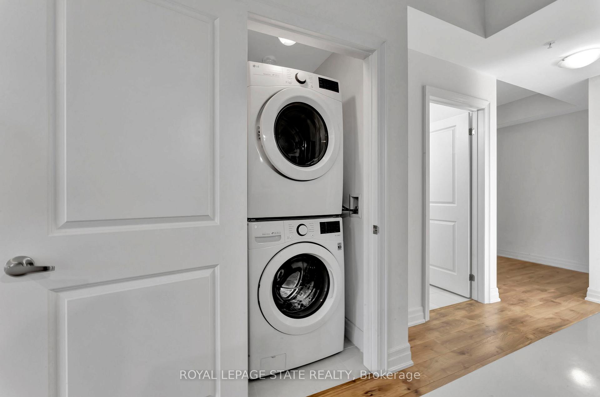 Photo 30 of Unit 809, 81 Robinson Street, Hamilton, Durand — HOMEH
