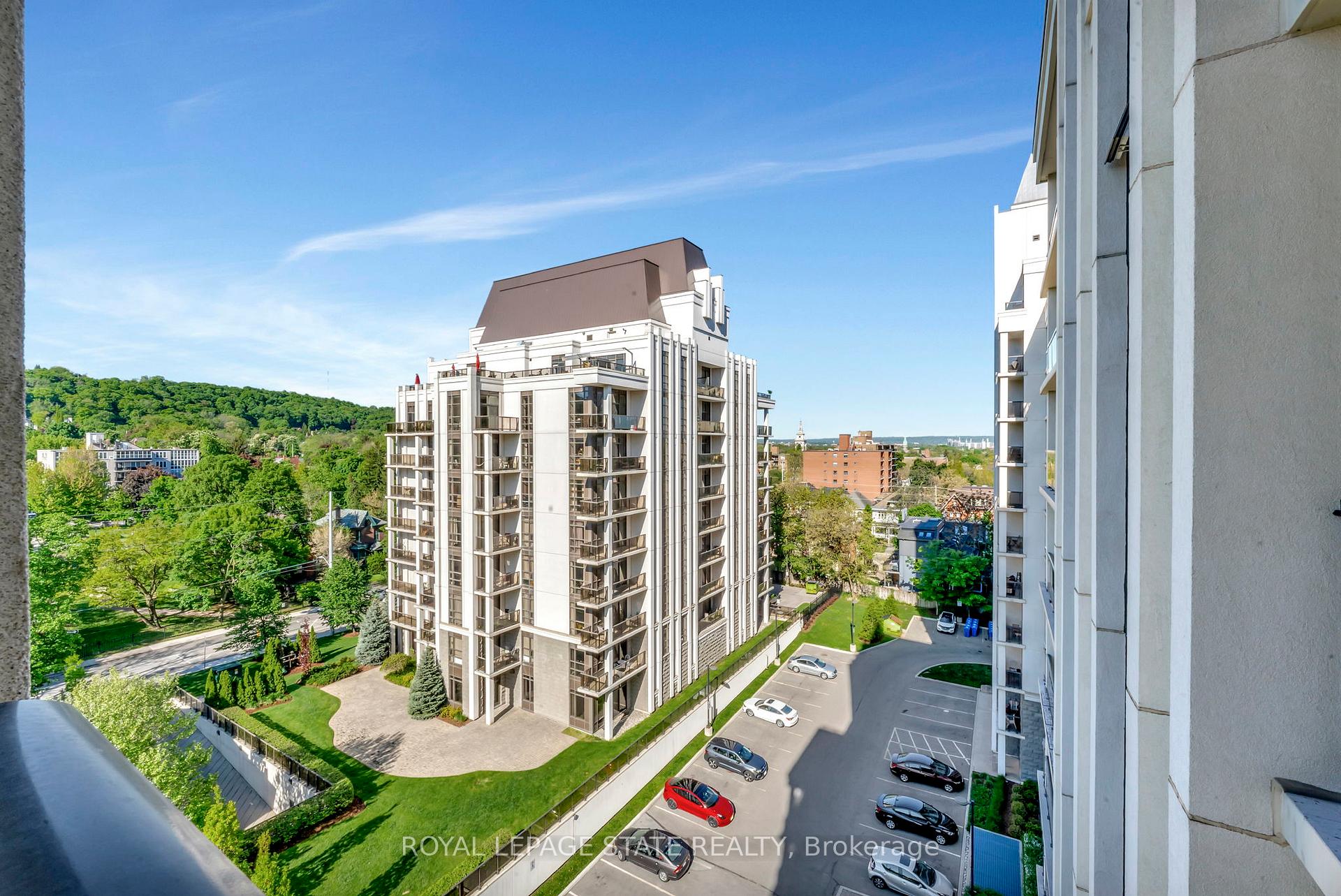 Photo 33 of Unit 809, 81 Robinson Street, Hamilton, Durand — HOMEH