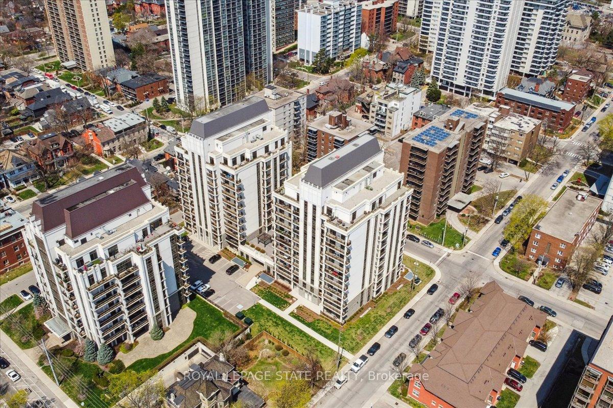 Photo 48 of Unit 809, 81 Robinson Street, Hamilton, Durand — HOMEH
